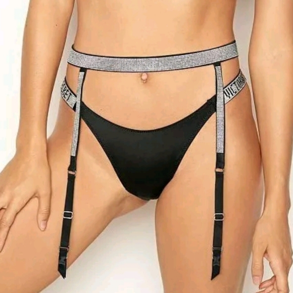 Victoria’s Secret black satin and Rhinestone Garter belt! - Picture 1 of 8